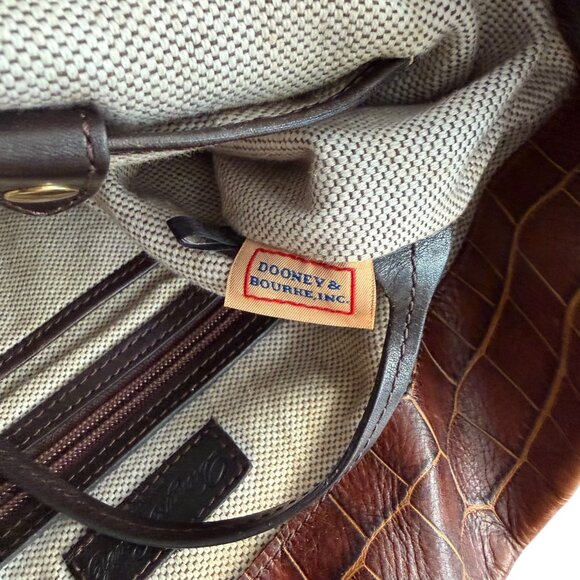 Dooney & Bourke‎ Croco Embossed Leather Hobo Shoulder Bag Brown Preppy Classic - Picture 9 of 11